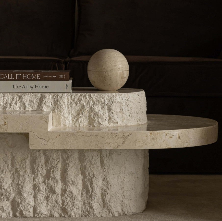 ARENA COFFEE TABLE ⁓ EN GOLD