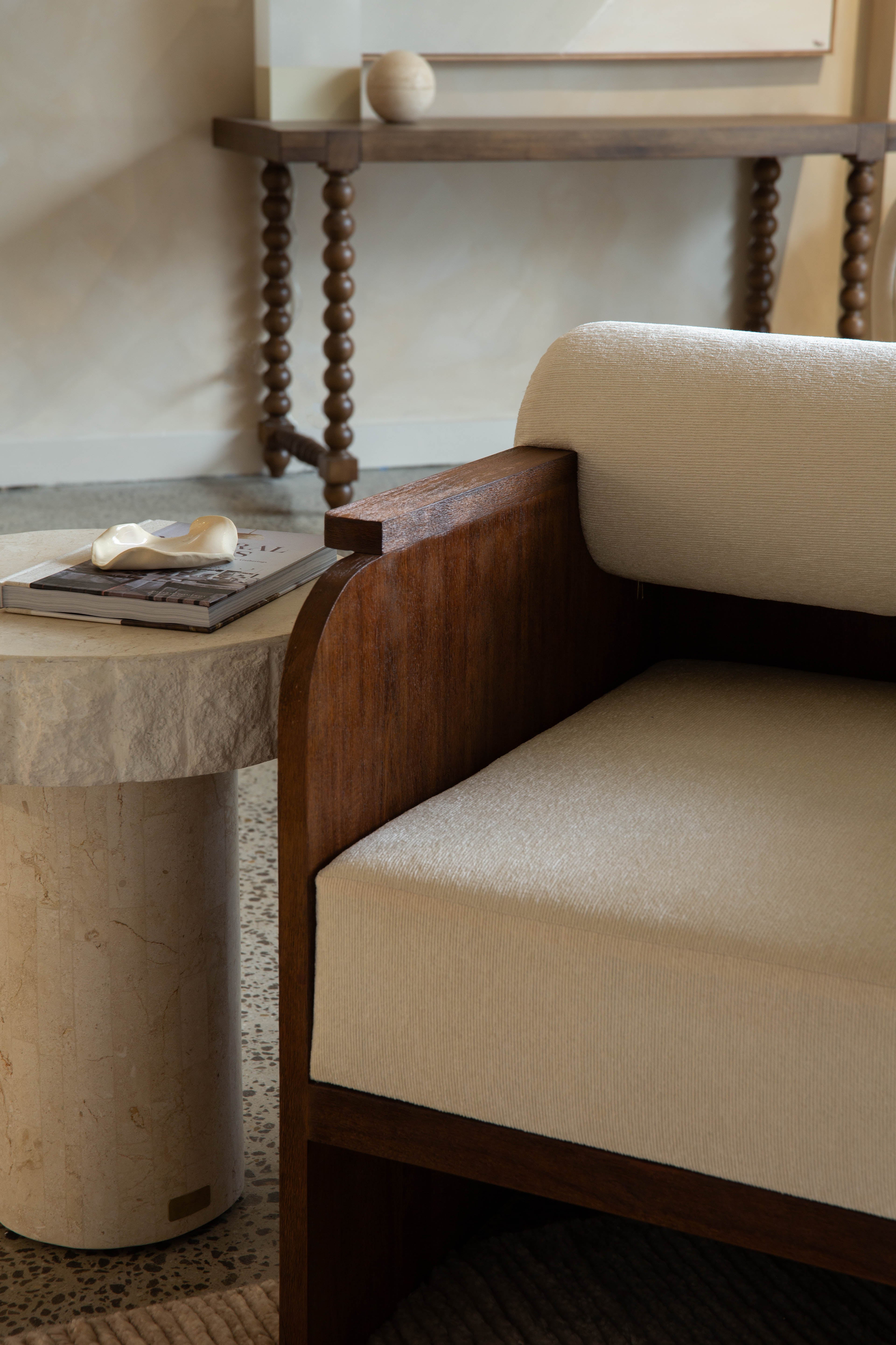 DANTE CHAIR ⁓ EN GOLD
