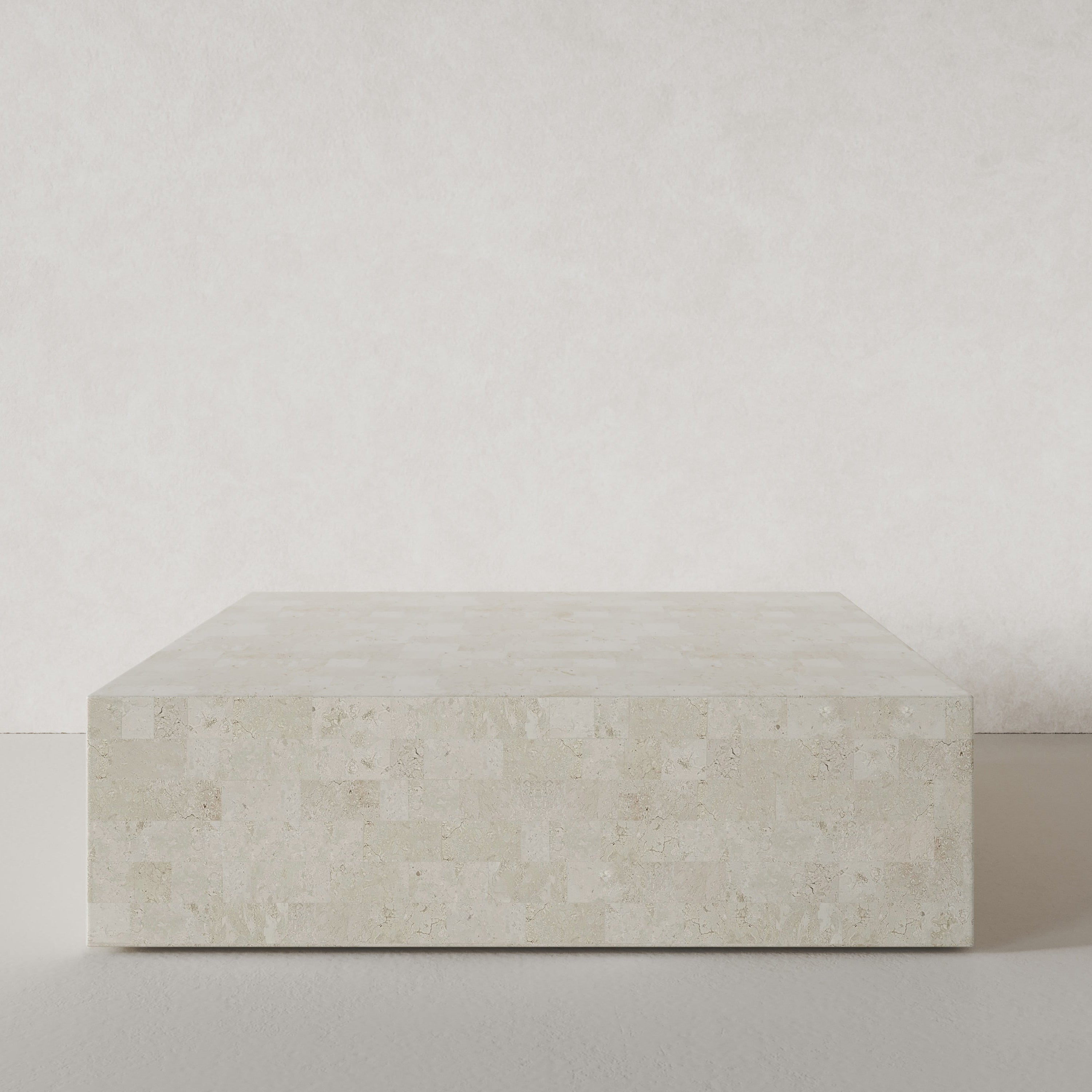 MALA COFFEE TABLE - NATURAL WHITE STONE ~ EN GOLD