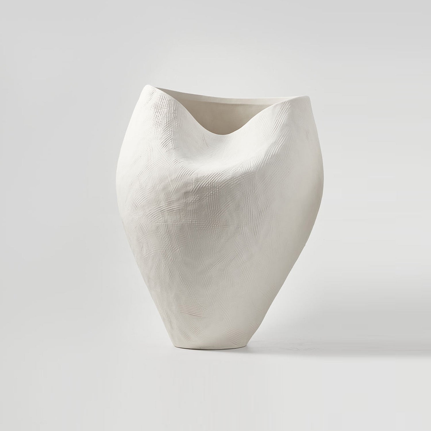 MOULE VASE IVORY ~ LARGE