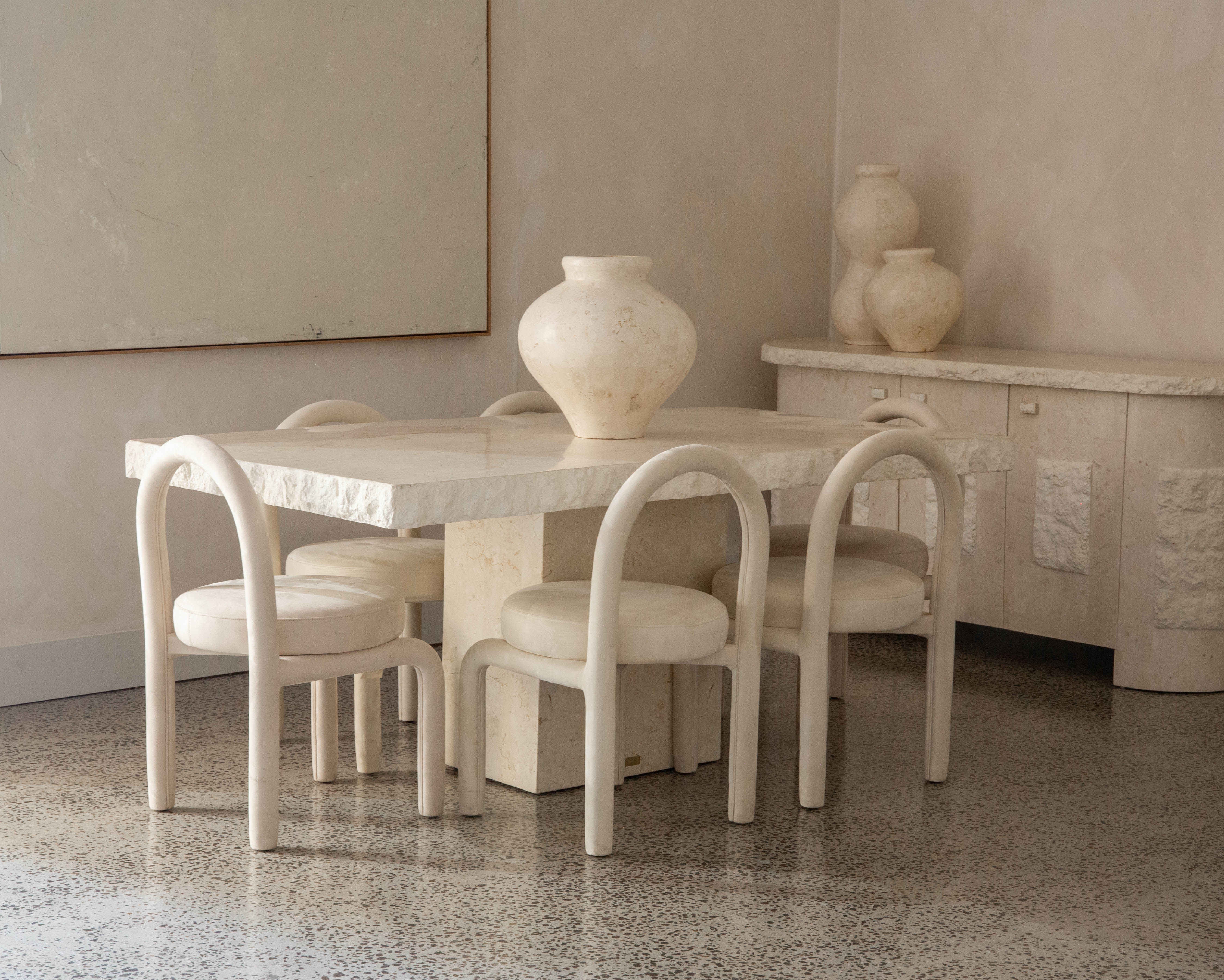 LA VIA DINING TABLE ~ EN GOLD