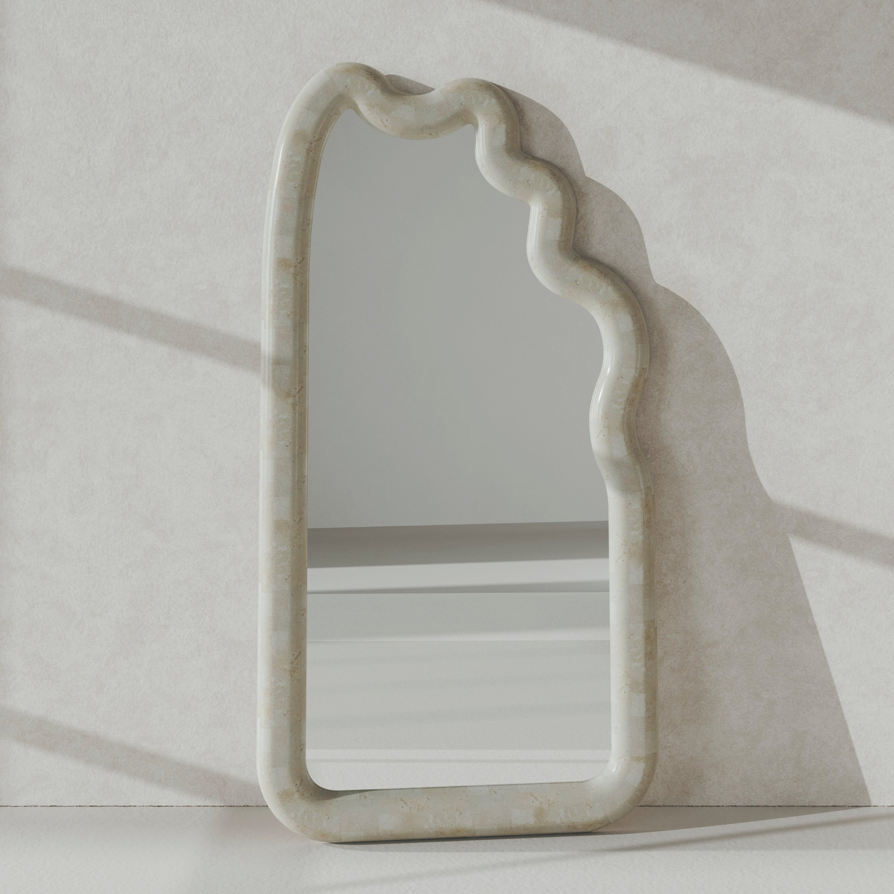 PARADIS FLOOR MIRROR - SPANISH BEIGE MARBLE ⁓ EN GOLD