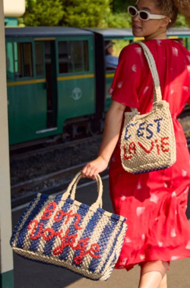 THE JACKSONS LONDON JUTE BAG . BON VOYAGE . IN INDIGO/STRIPE with SCARLETT