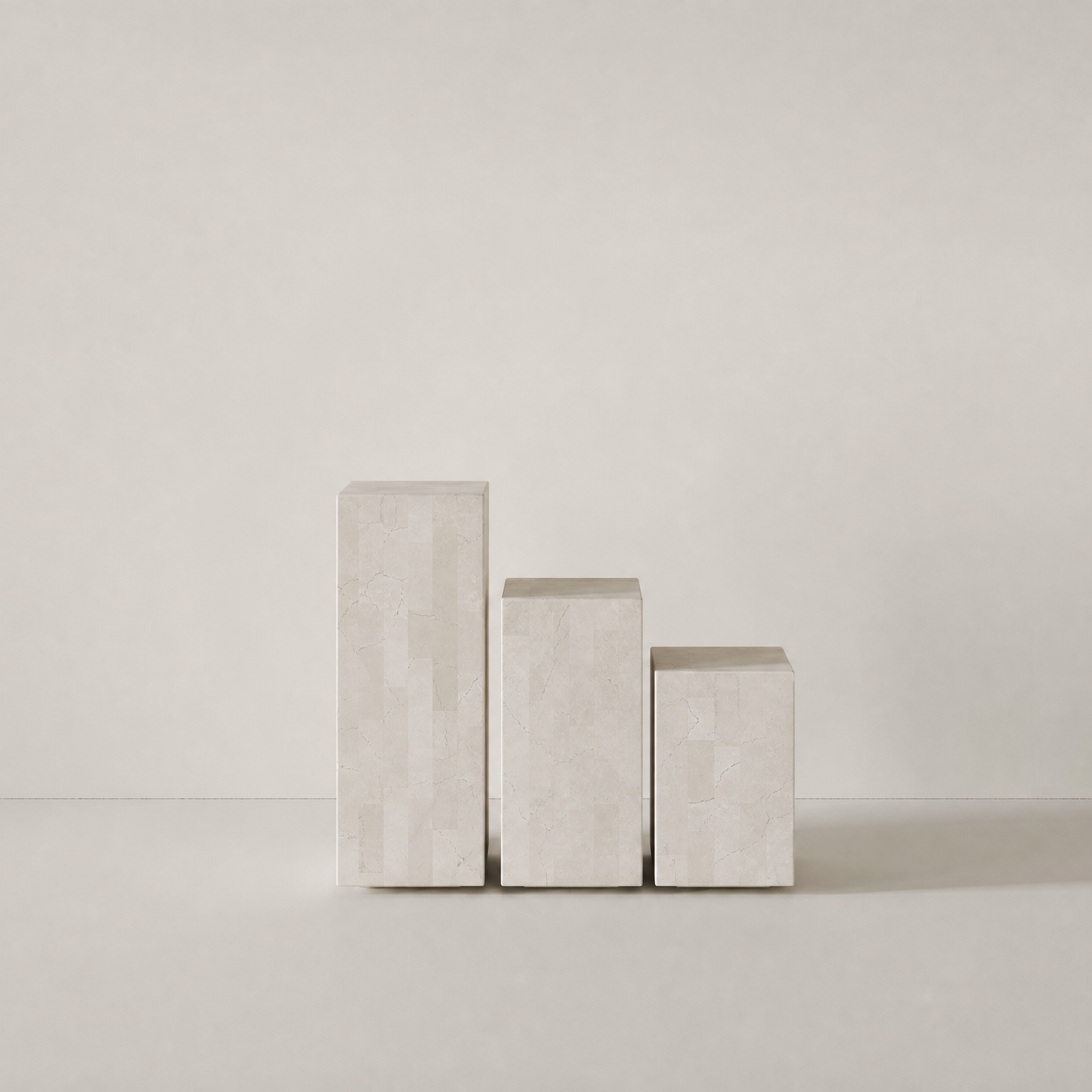 SPANISH BEIGE MARBLE PLINTH | SMALL ⁓ EN GOLD