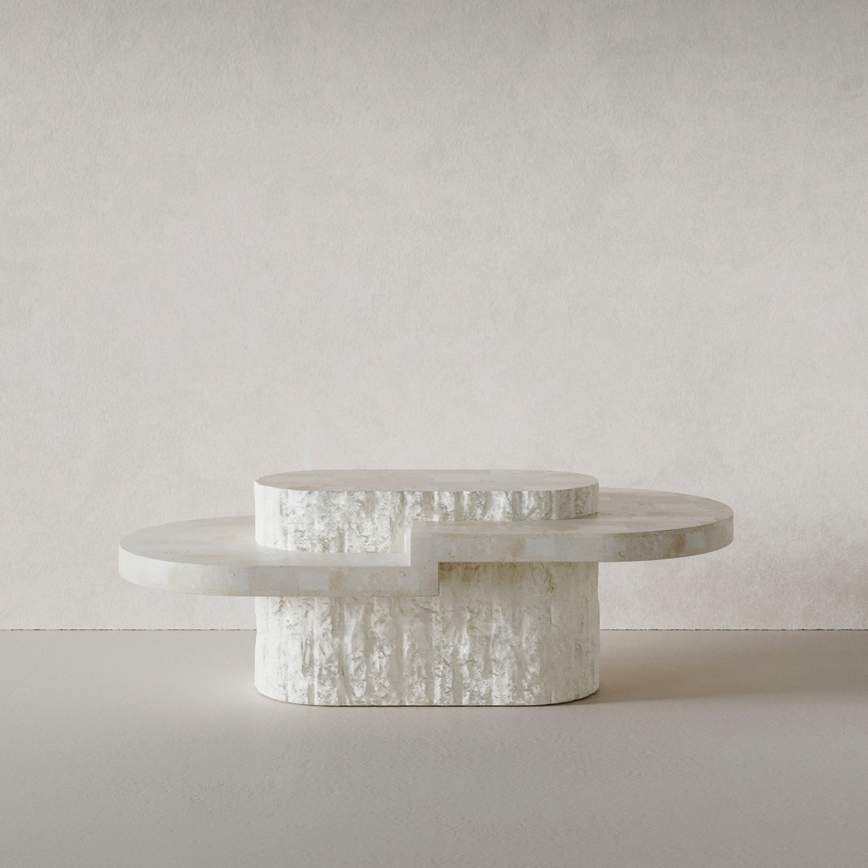 ARENA COFFEE TABLE ⁓ EN GOLD