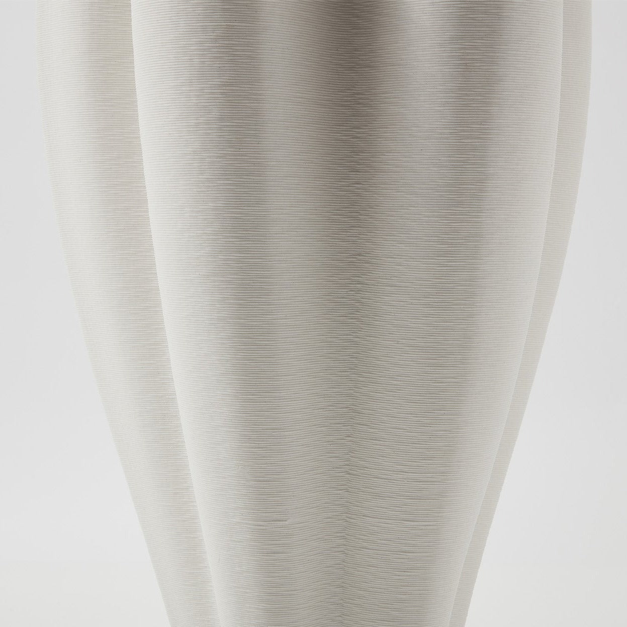BLOOM VASE IVORY - LARGE