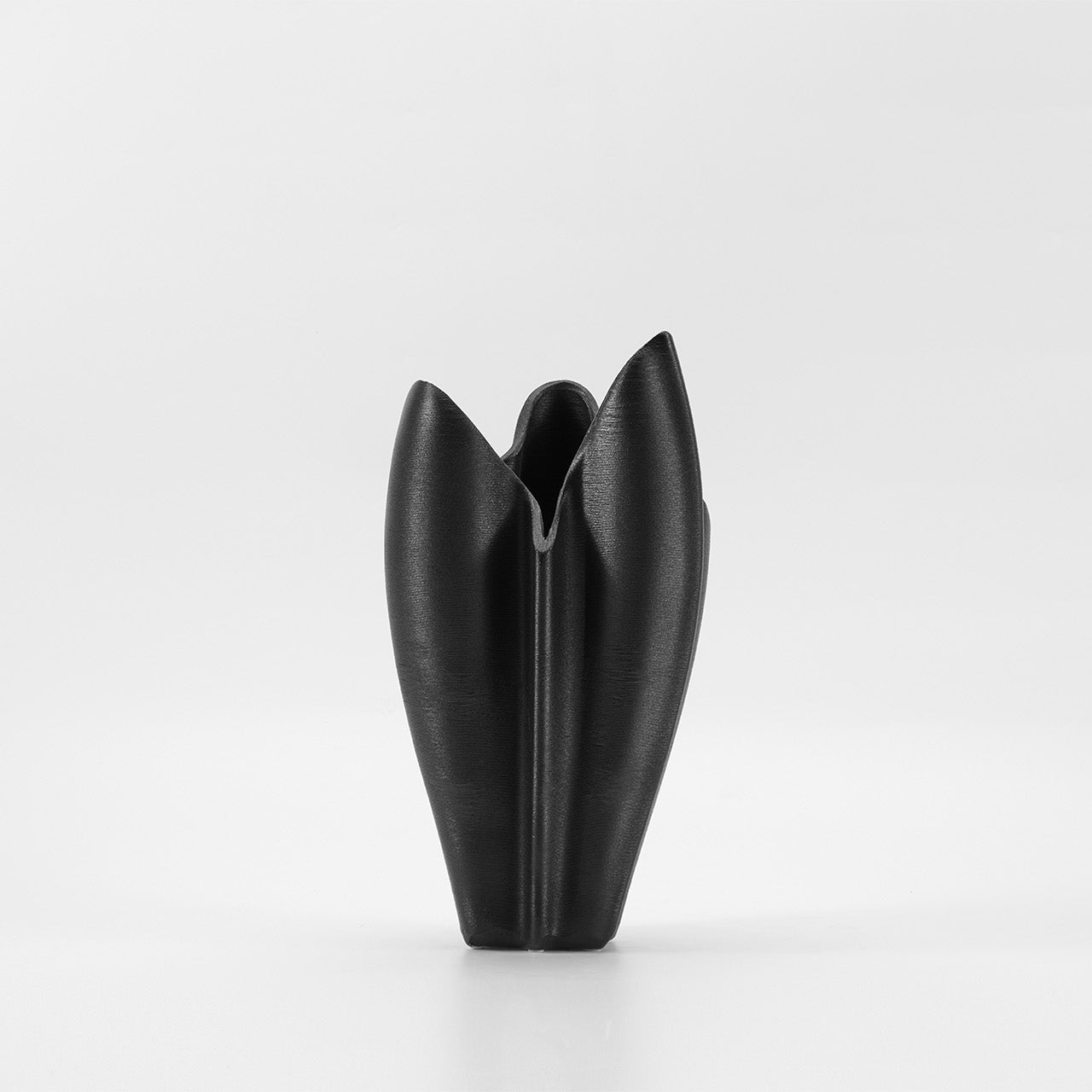BLOOM VASE EBONY - SMALL