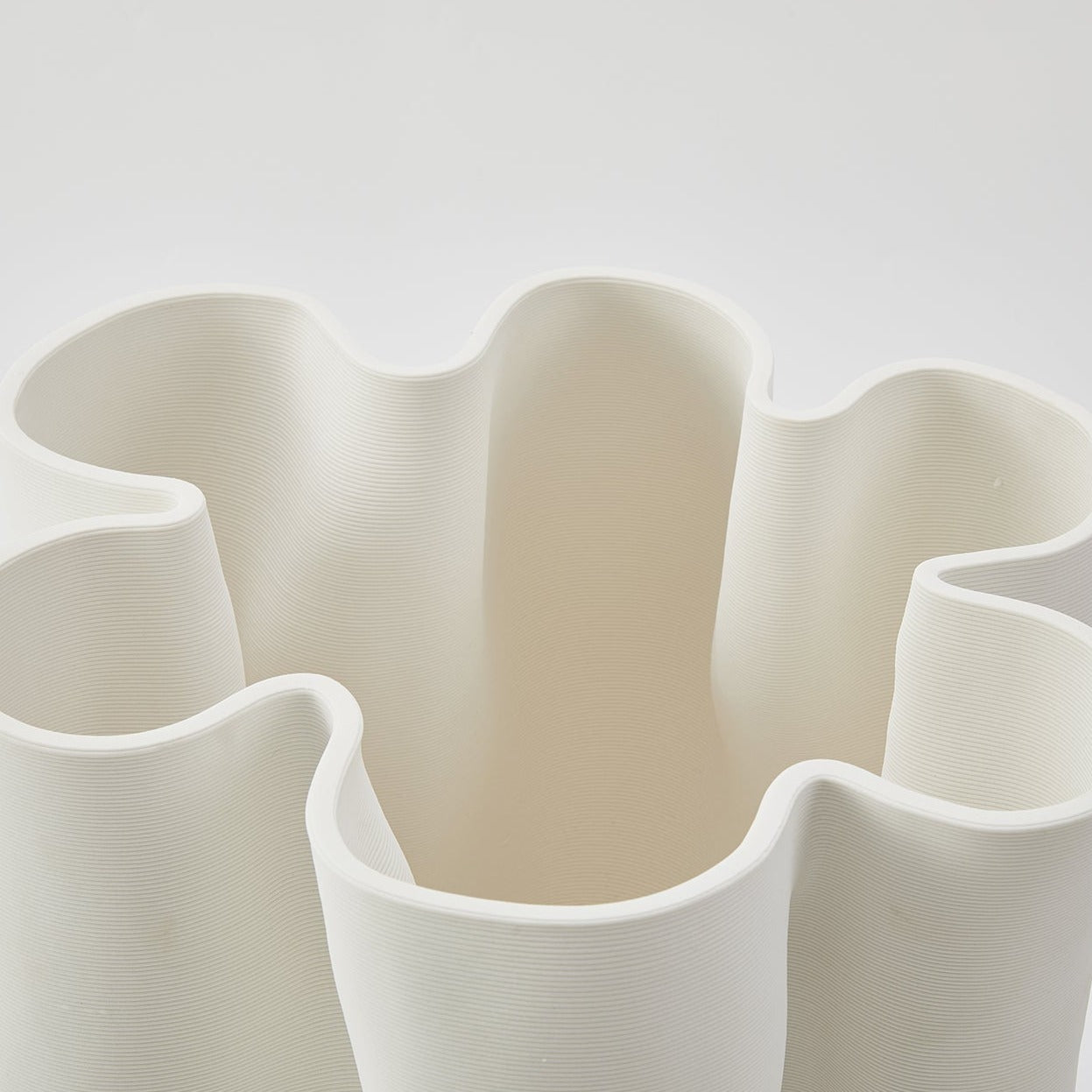 BOHEME VASE IVORY - MEDIUM