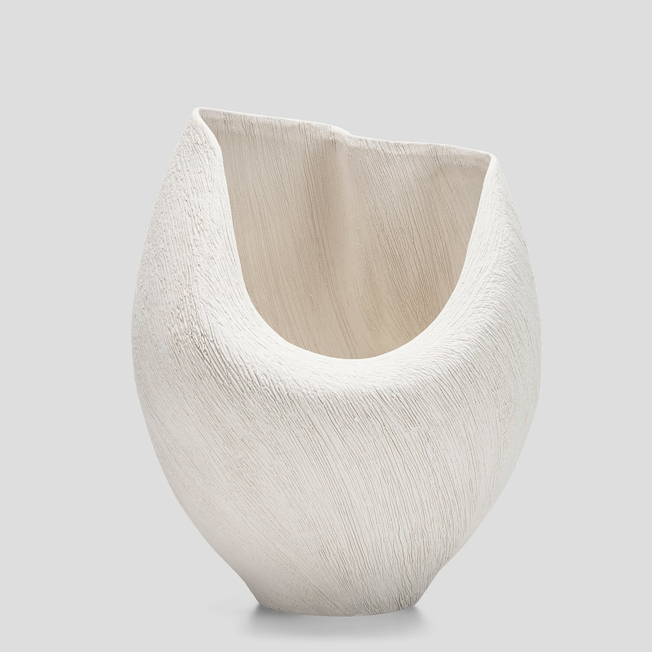 NEBULA DEEP VASE IVORY