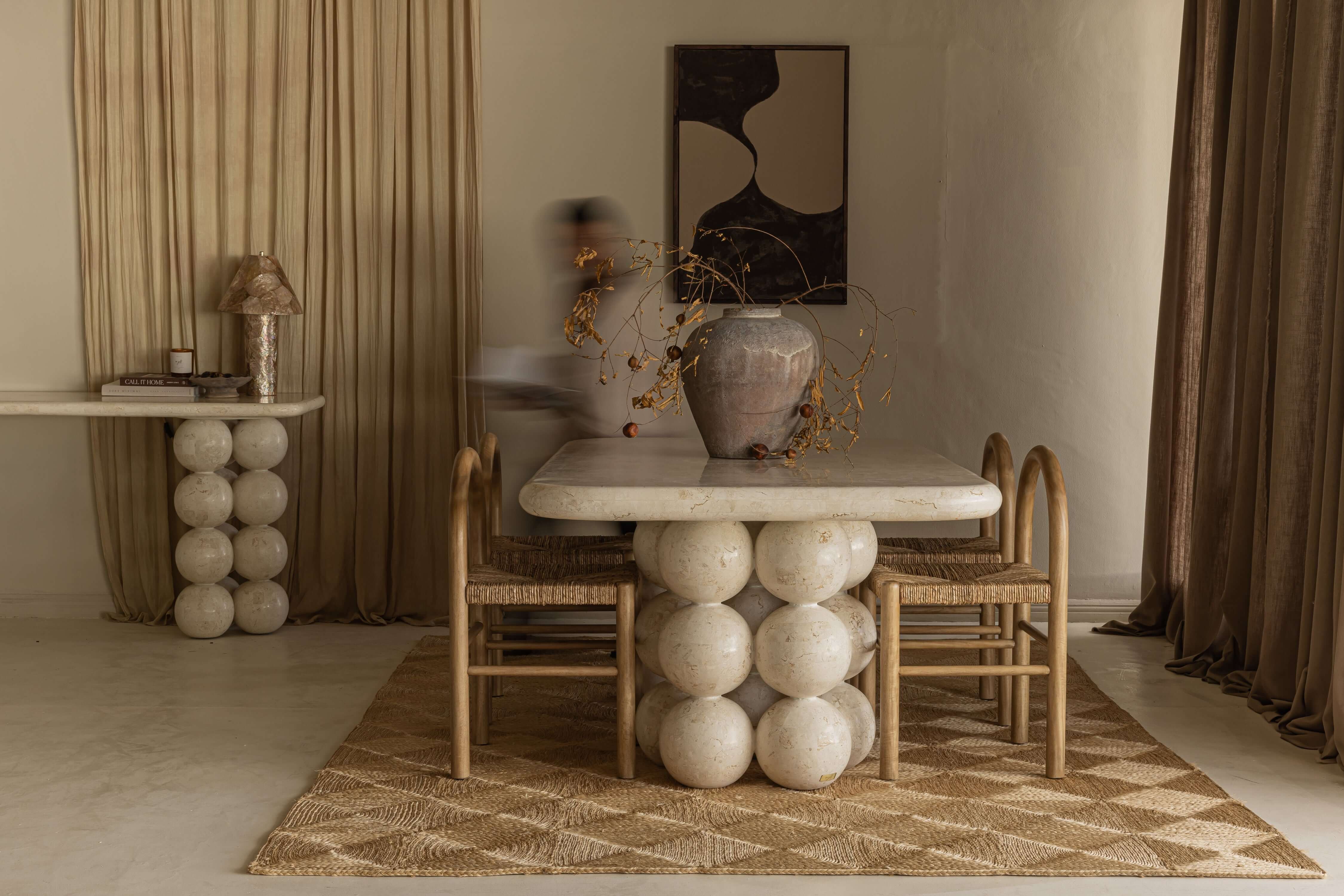 PERLAS DINING TABLE | 250cm ~ EN GOLD