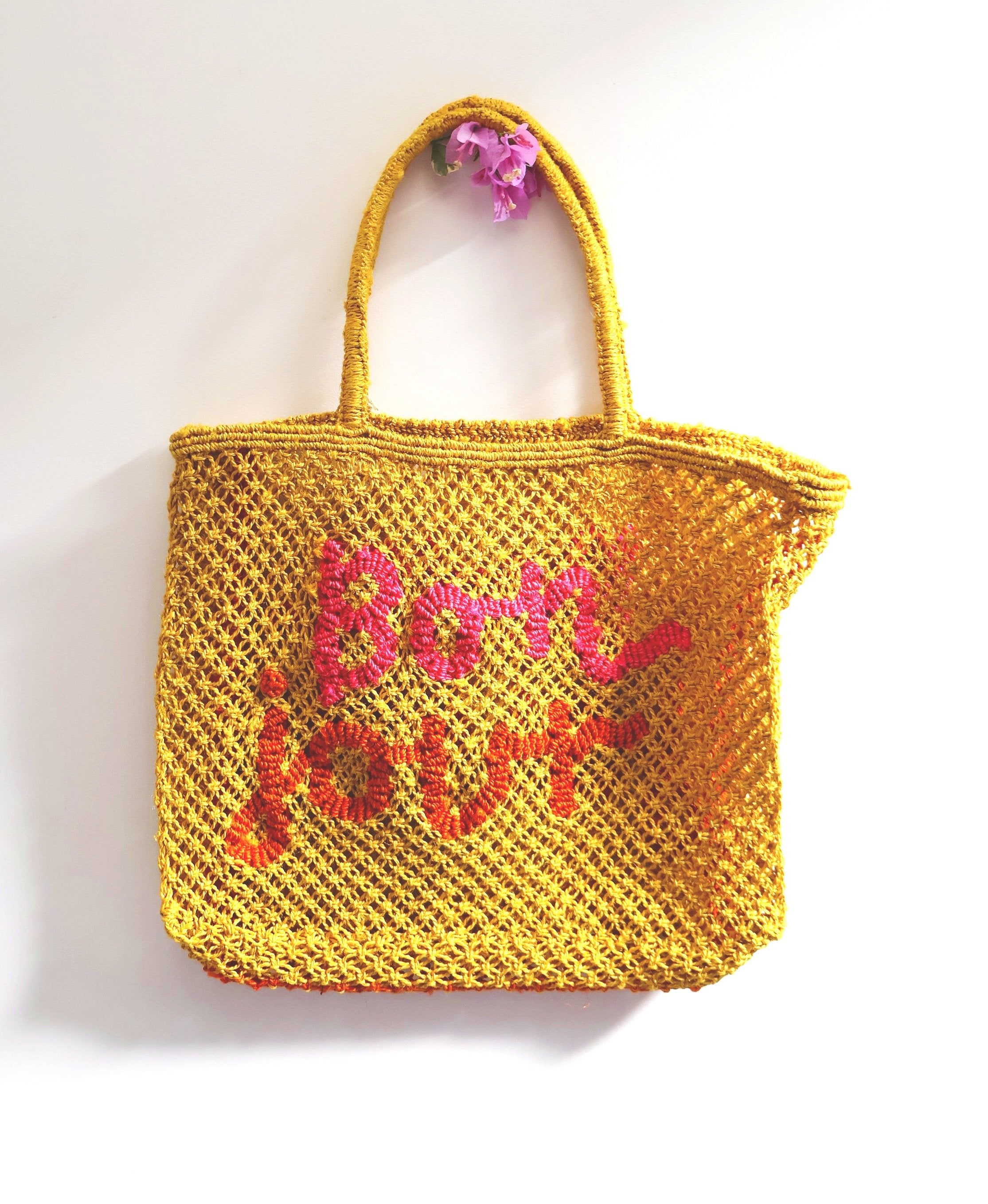 THE JACKSONS LONDON JUTE BAG . BONJOUR . IN YELLOW WITH PINK/GINGER