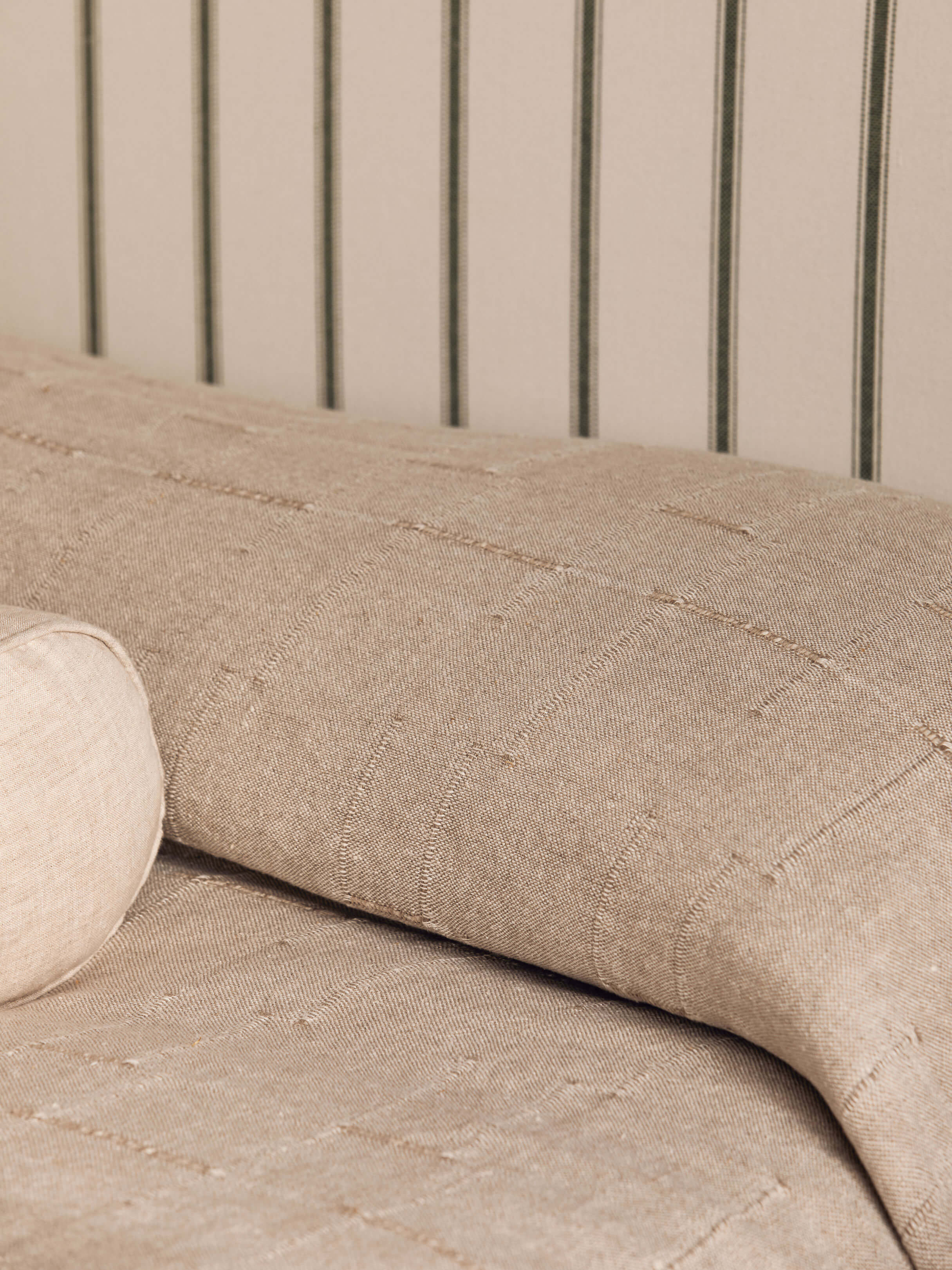 PALERMO NATURAL FRENCH LINEN BEDCOVER ~ L&M HOME