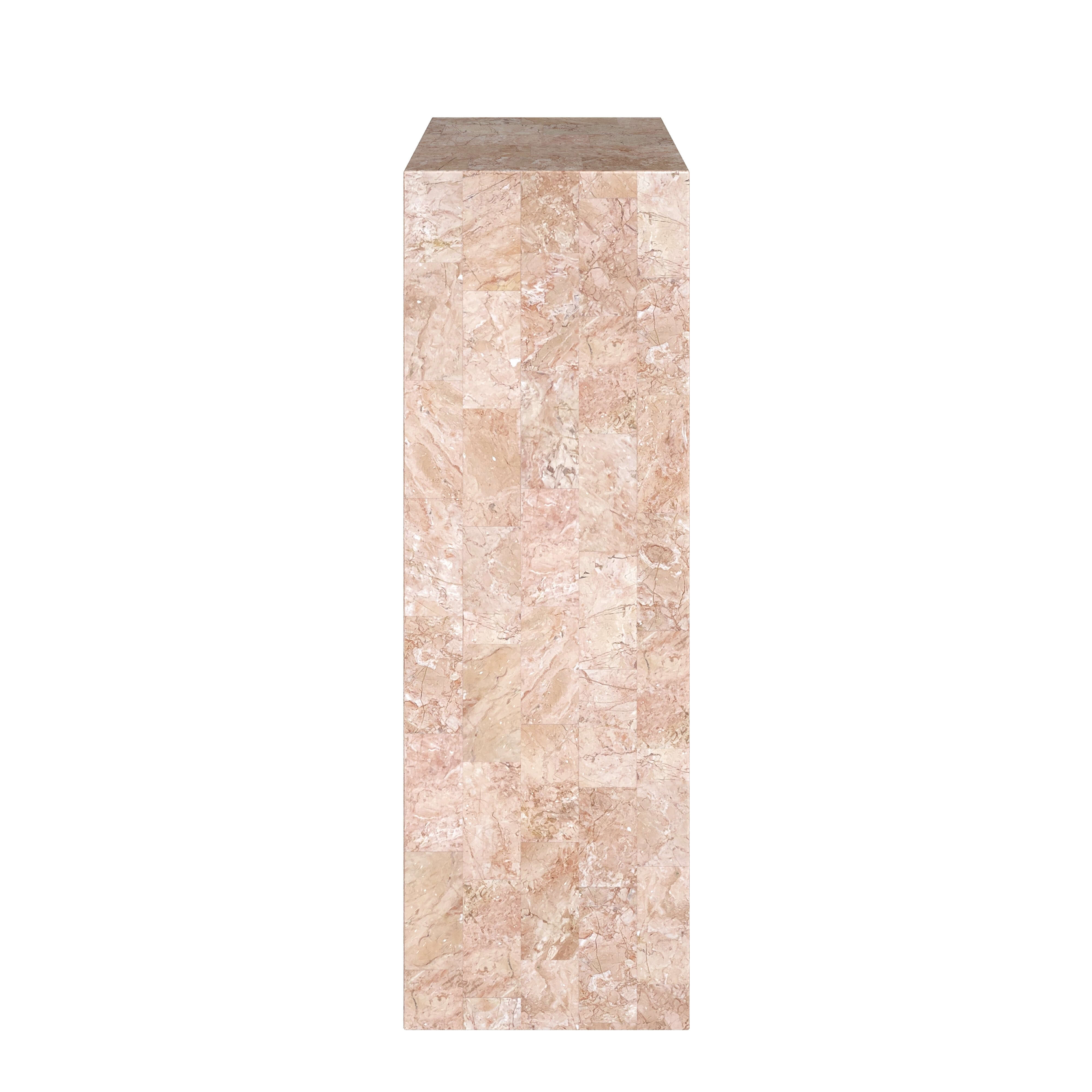 ROSE STONE PLINTH ⁓ EN GOLD