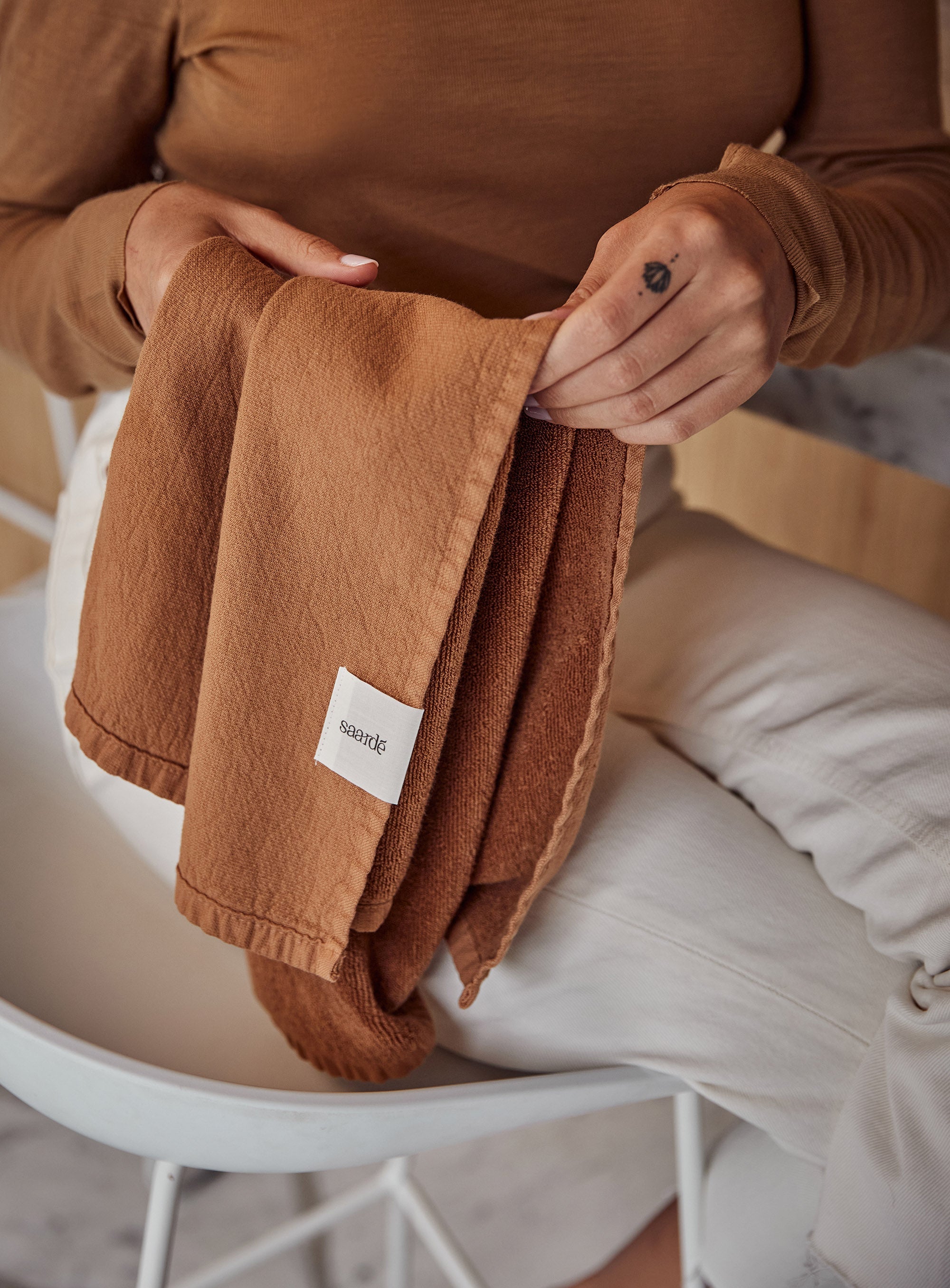 VINTAGE WASH TEA TOWEL | TERRACOTTA ~ SAARDÉ